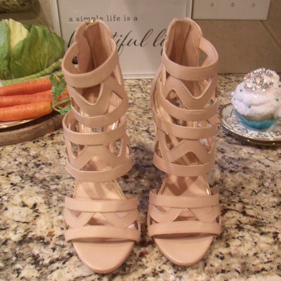 Rachel Zoe Sengal Sandals - Picture 3 of 16